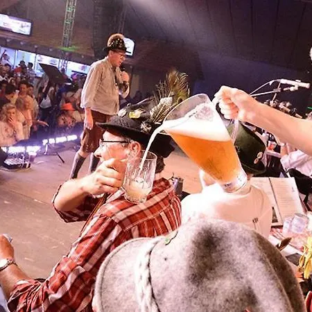Quartos Proximos A Oktoberfest, Em Blumenau Exterior photo
