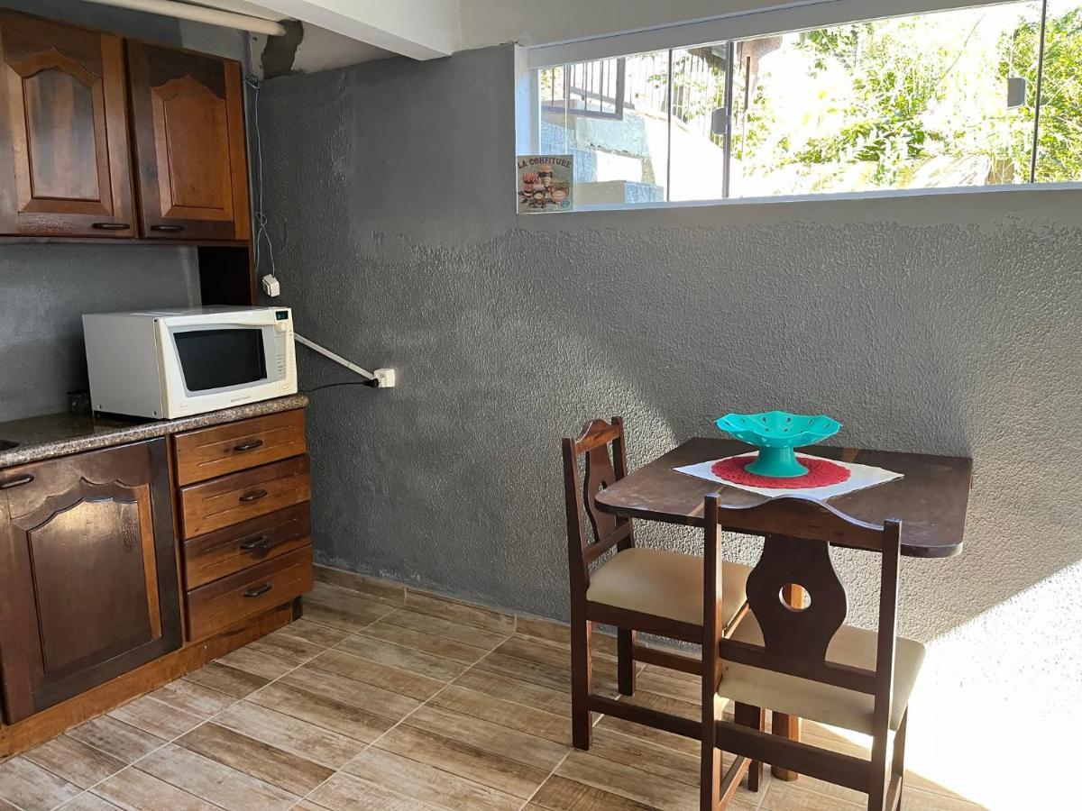 Quartos Próximos à Oktoberfest, Em Quarto em Acomodações Particulares Blumenau